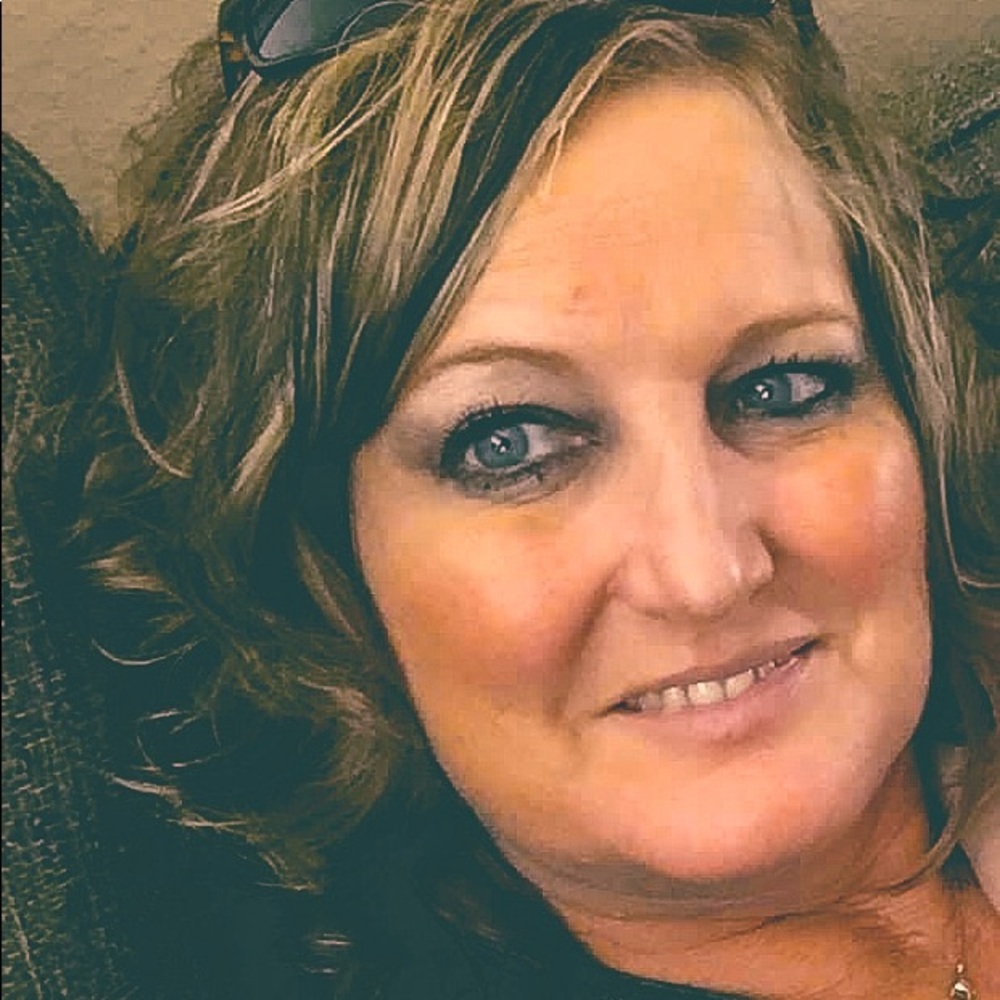 Meet your Posher, Michele